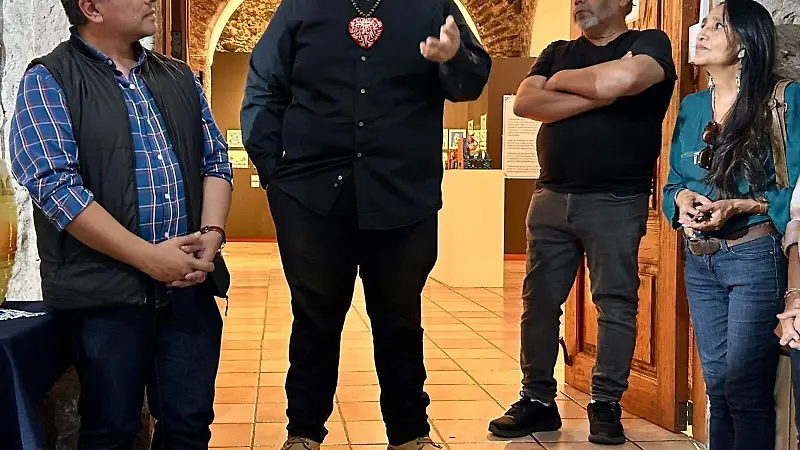 El artista celayense expresó su sentir al mostrar por primera ocasión estas obras.